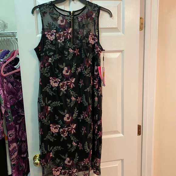 Calvin Klein Dresses & Skirts - Embroidered Calvin Klein Dress, NWT